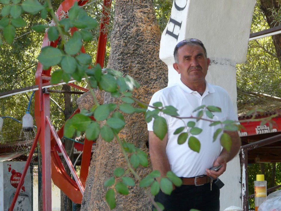 sadi poyraz ıhlara ömrüm senindir