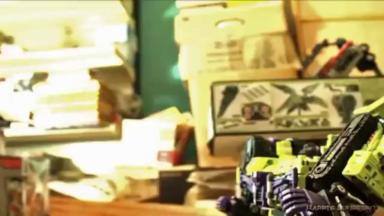 トランスフォーマーのストップモーションムービー
