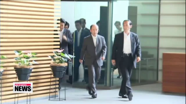 Japanese official says collective self-defense won't lead to emergency landing in Korea