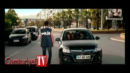 Azra Akın'ı hiç böyle görmediniz