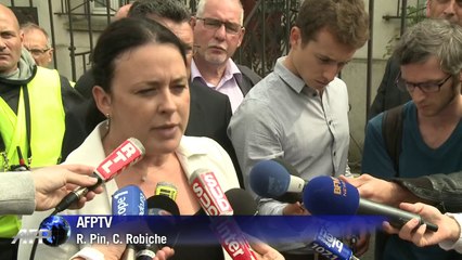 Rosny: 6 personnes "probablement" sous les décombres