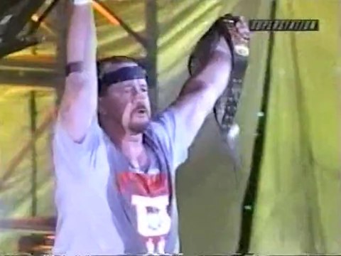 Terry Funk vs Chris Candido (Hardcore Match) (WCW Thunder 05.31.2000)
