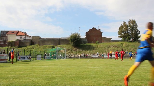 But égalisateur de l'Etaplois Senée face à Neuville-en-Ferrain (DHR)