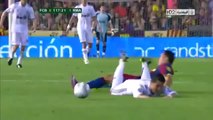 Cristiano Ronaldo dribla messi