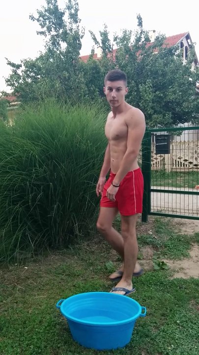 VID_20140831_184053