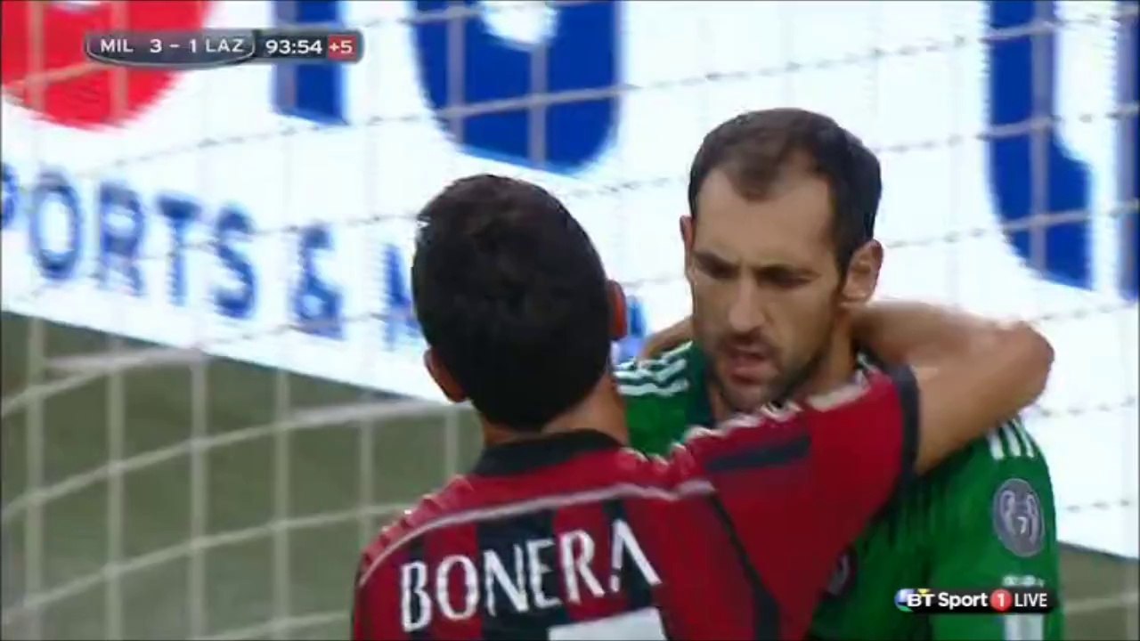 Diego Lopez saving a penalty on his debut against Lazio, Matchday 1, 2014/15