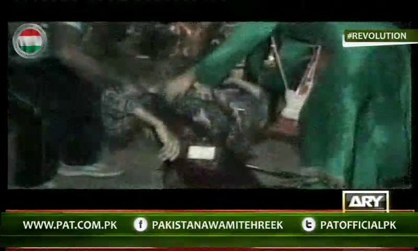 Aisy Dastoor Ko Main Nahi Manta Main Nahi Janta