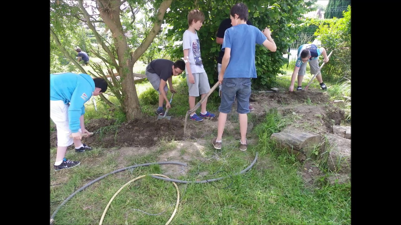 3 La  mare en travaux.