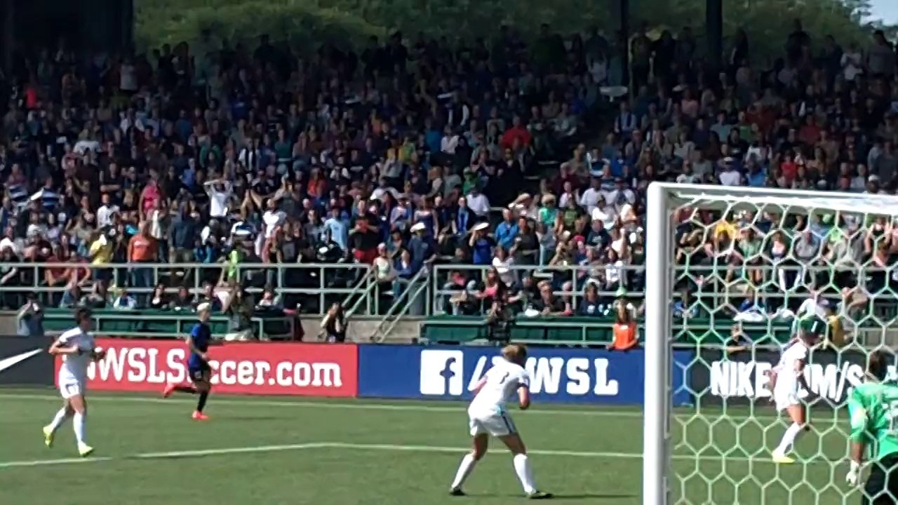 Seattle Reign FC Goal