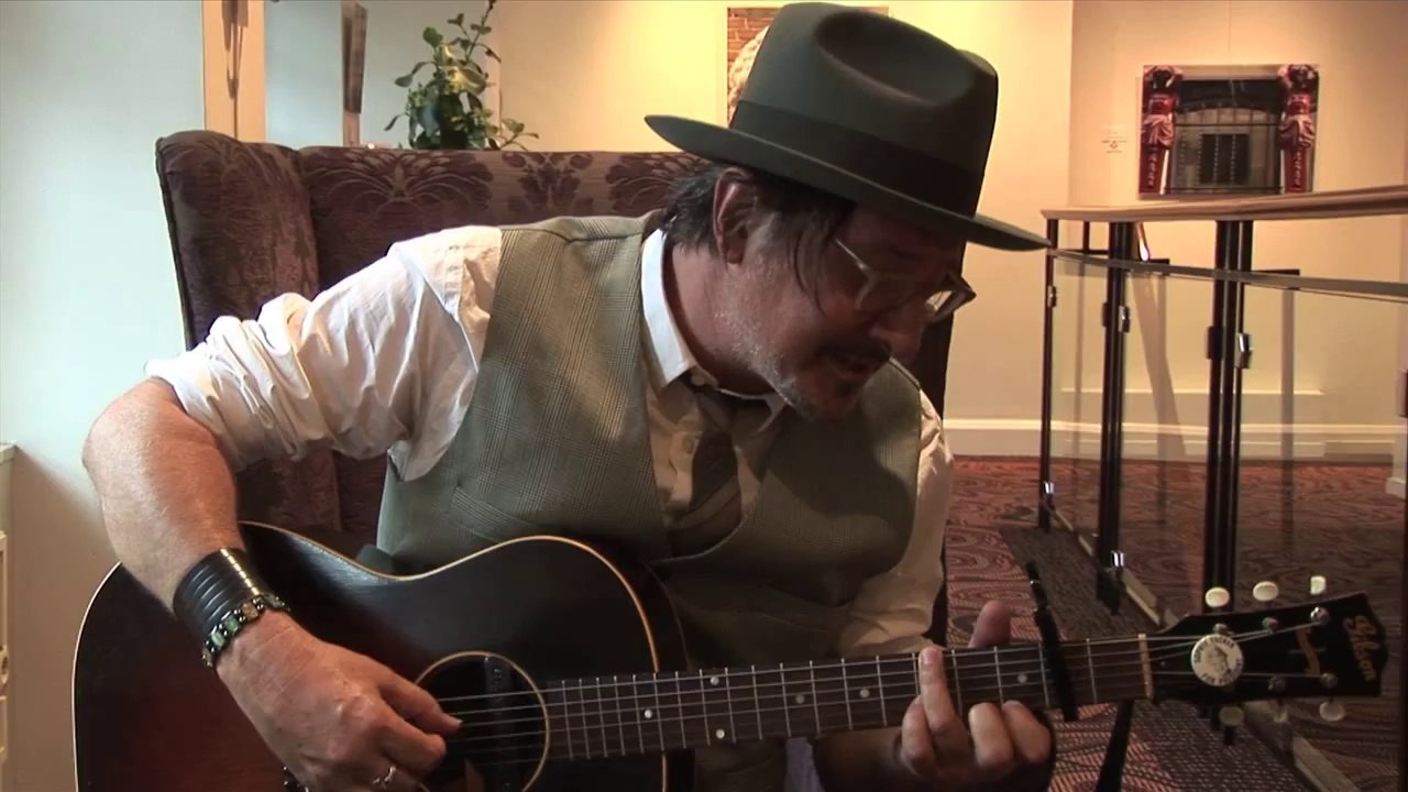 Gregory Page - Right Side Up (live)