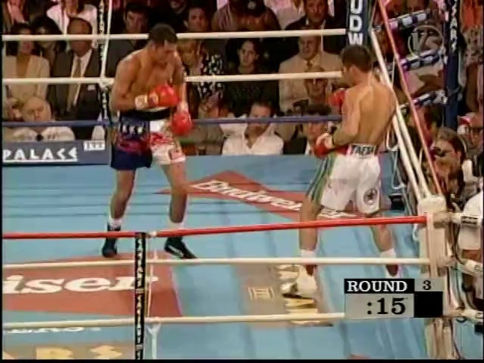 Oscar De La Hoya vs. Julio Cesar Chavez I 07.06.1996