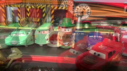 Disney Pixar Cars with Lightning McQueen and Spy Mater the ZOMBIE !!