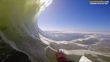 GoPro İle Bir Kilometrelik Dalganın İçinde Sörf Yapmak (720p)