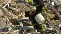 Francia. 6 morti nel crollo di un edificio alle porte di Parigi. Causa una fuga di gas