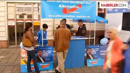 Merkel, Saksonya Seçimlerinde Güldü