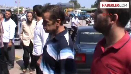 Kaldırımda Yol İstedi, 2 Yerinden Bıçaklandı