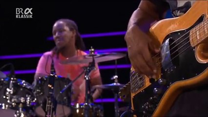 Marcus Miller - Jazzwoche Burghausen 2012 Part.1