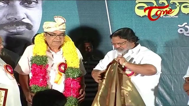 Tollywood Biggies Launches Ramanaidu's 'Movie Mughal' Book