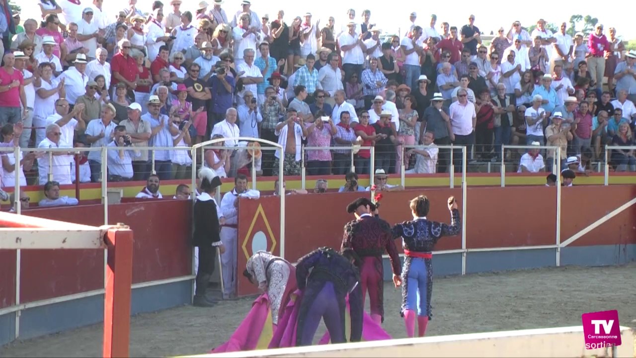 Novillada de la Feria de Carcassonne : des arènes pleines et 6 oreilles coupées.