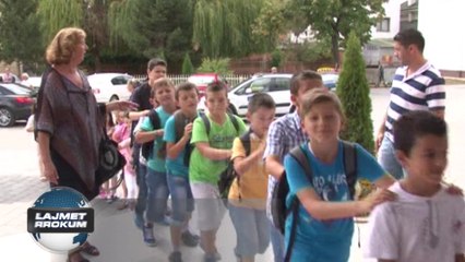 1 shtatori gjen edhe shkolla te mbyllura