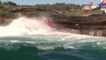 En Australie, au milieu des rochers, ils affrontent les vagues les plus dangereuses du monde