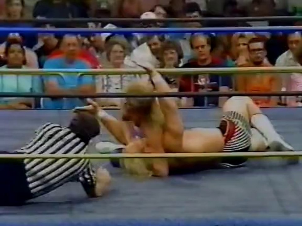 Steve Austin vs Bobby Eaton, TV Title (1991.07.06 WCW)
