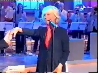 LORETTA GOGGI a "I raccomandati" (con sua nipote Valentina, cantante).