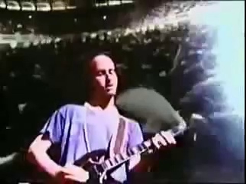 Ladies and gentlemen from Los Angeles California The Doors - Roadhouse Blues (Legendado)