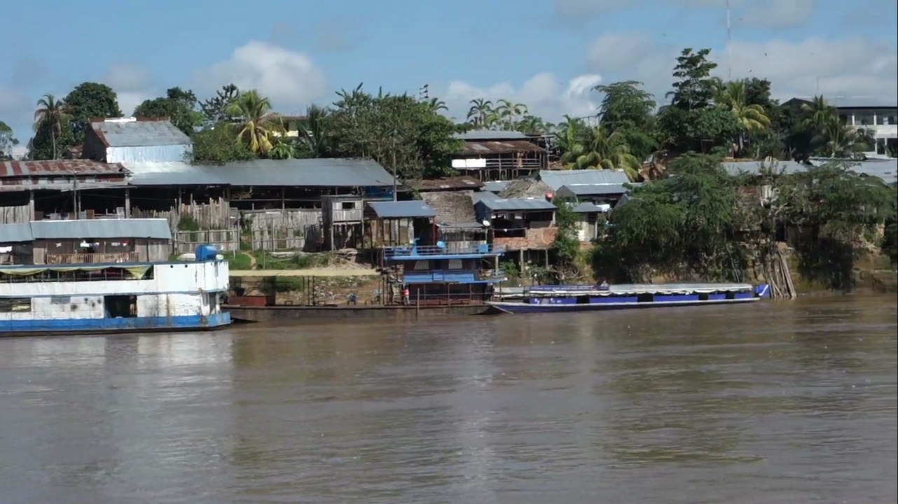 Perou- Yurimagouas: Bateau en Amazonie