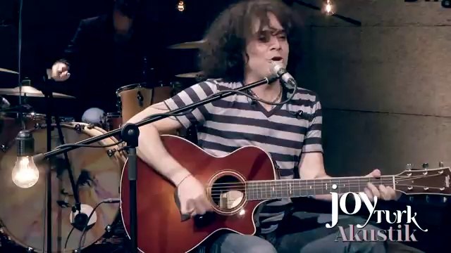 Yuksek Sadakat - Ben Seni Arayamam (JoyTurk Akustik)