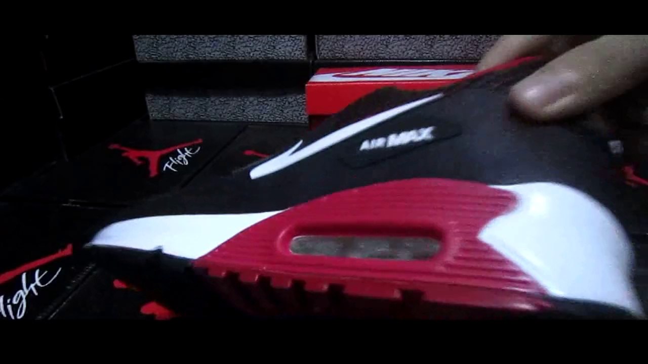 Nike Air Max 90 Essential