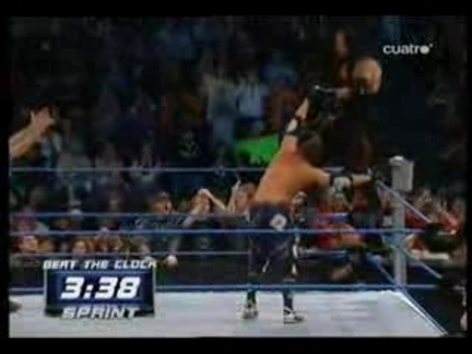 ESPAÑOL-UNDERTAKER VS THE MITZS