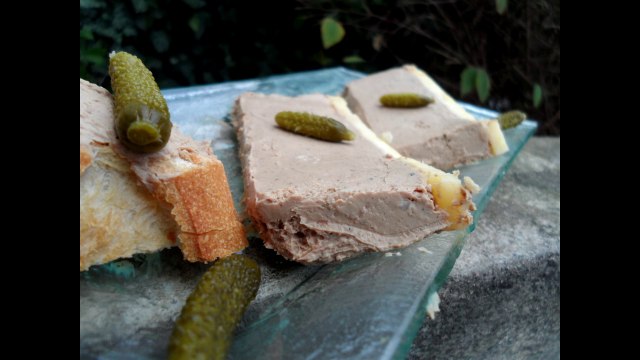 Cuisine Française - Terrine de foie de volaille