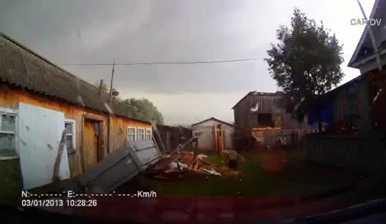 Tornade en Russie (Dashcam)