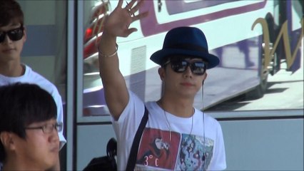 [FANCAM] 140829 Hong Kong International Airport 우영