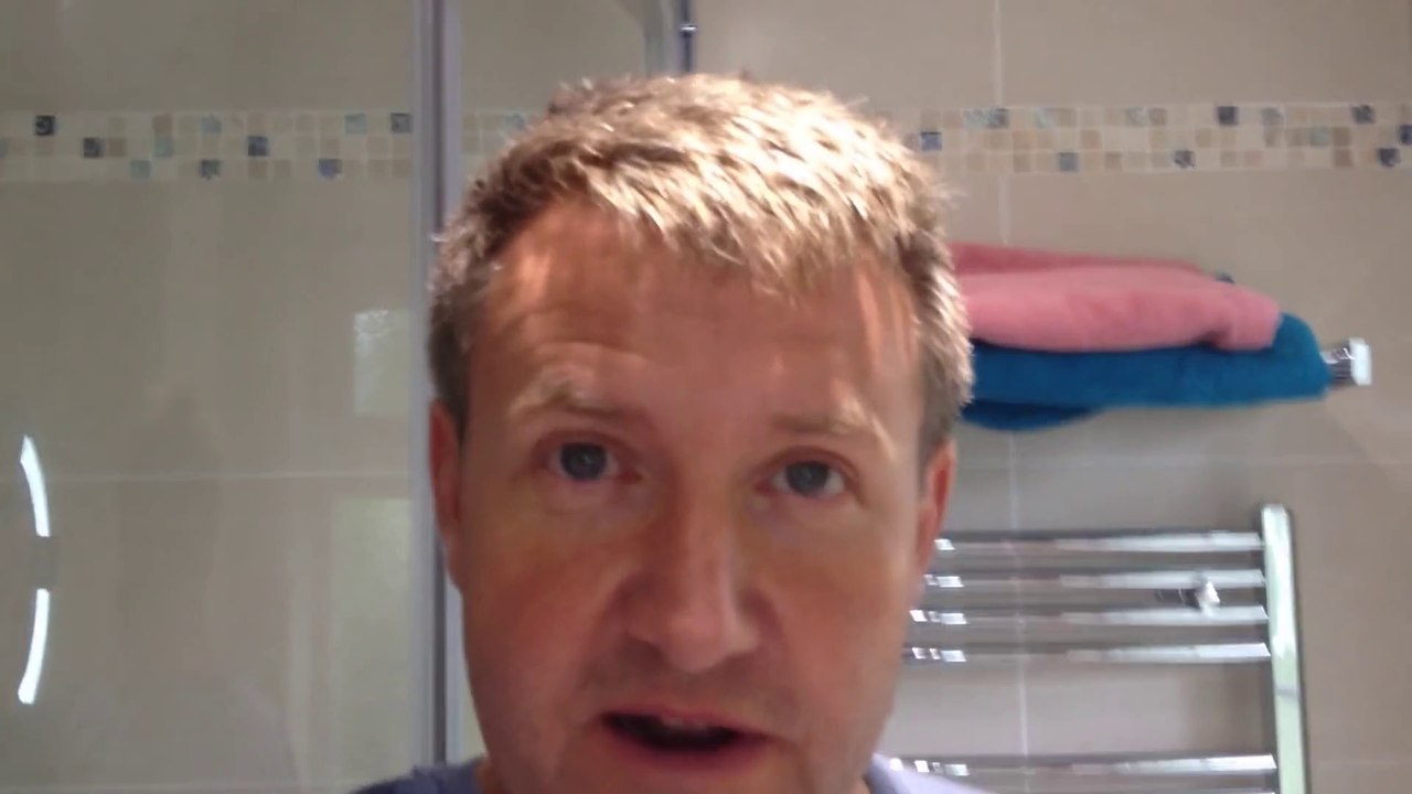 Un tuto pour ses enfants : comment remplacer le rouleau de papier toilette!