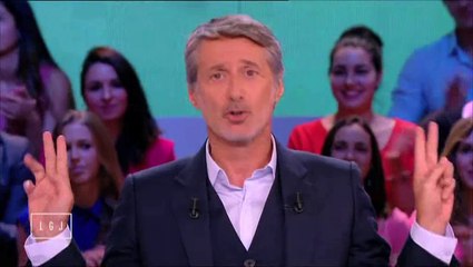 下载视频: Twitch : Antoine de Caunes et Mathilde Serrell s'excusent auprès des gamers