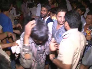 Angry Public Want to Kill Smuggler of Animals in India