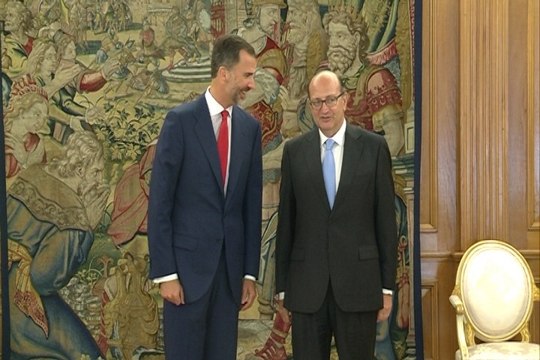 Felipe VI recibe al presidente del Tribunal de Cuentas