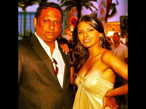 Sherlyn Chopra files FIR against 'Kamasutra 3D' director BY a5z VIDEOVINES
