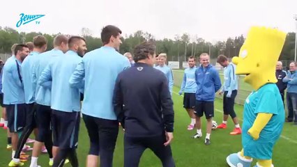 Bart Simpson signe au Zenit Saint-Petersbourg