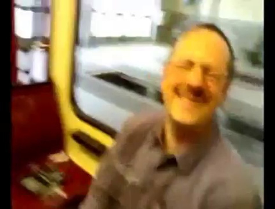 Cet homme a un rire très contagieux