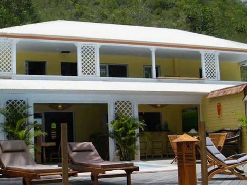 Vidéo : Location appartement pieds dans l'eau au Diamant Martinique