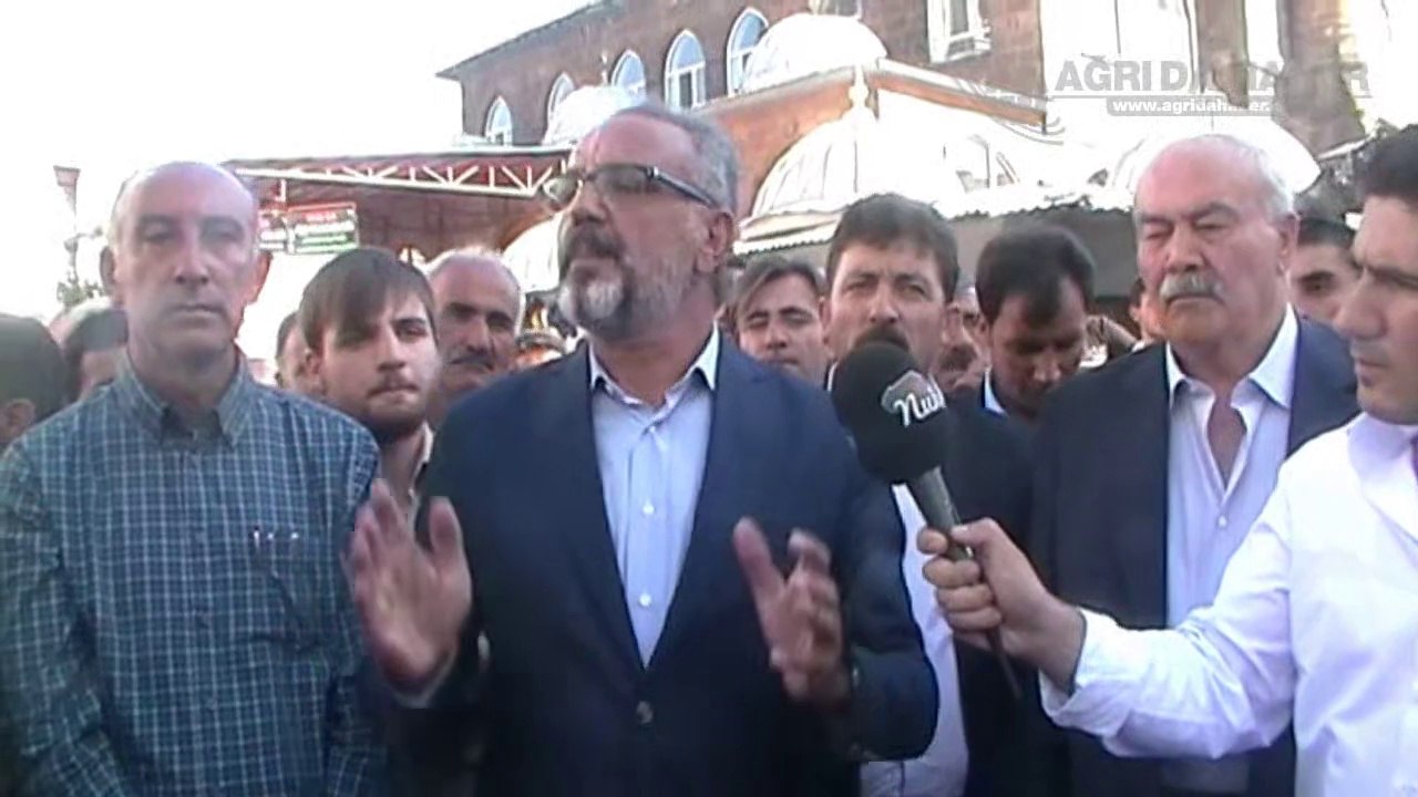 Sırrı Sakık'dan 1 Eylül Dünya Barış Günü Konuşması