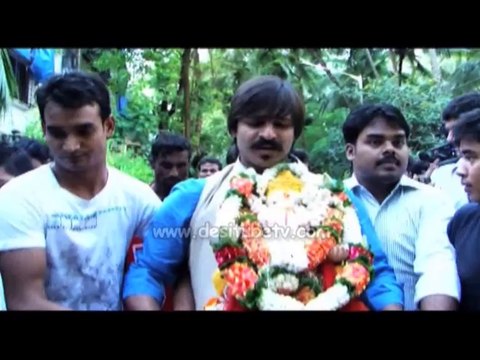 How Vivek oberoi did ganpati visarjan watch the exclusive video (3rdstep)2014