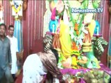 Poonam Pandey and Dolly Bindra seek blessings at Andheri Cha Raja