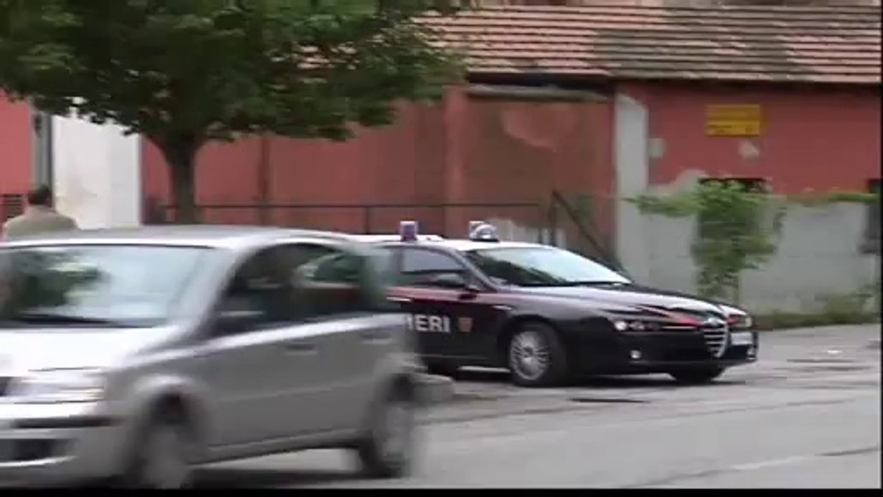 ESTORSIONE: DUE ARRESTI