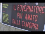 Napoli - Manifesti contro Caldoro: 