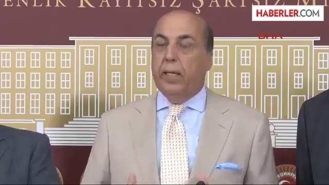 CHP'li Aydın Ayaydın, İdris Yıldız ve Ömer Süha Aldan Meclis'te Basın Toplantısı Düzenledi