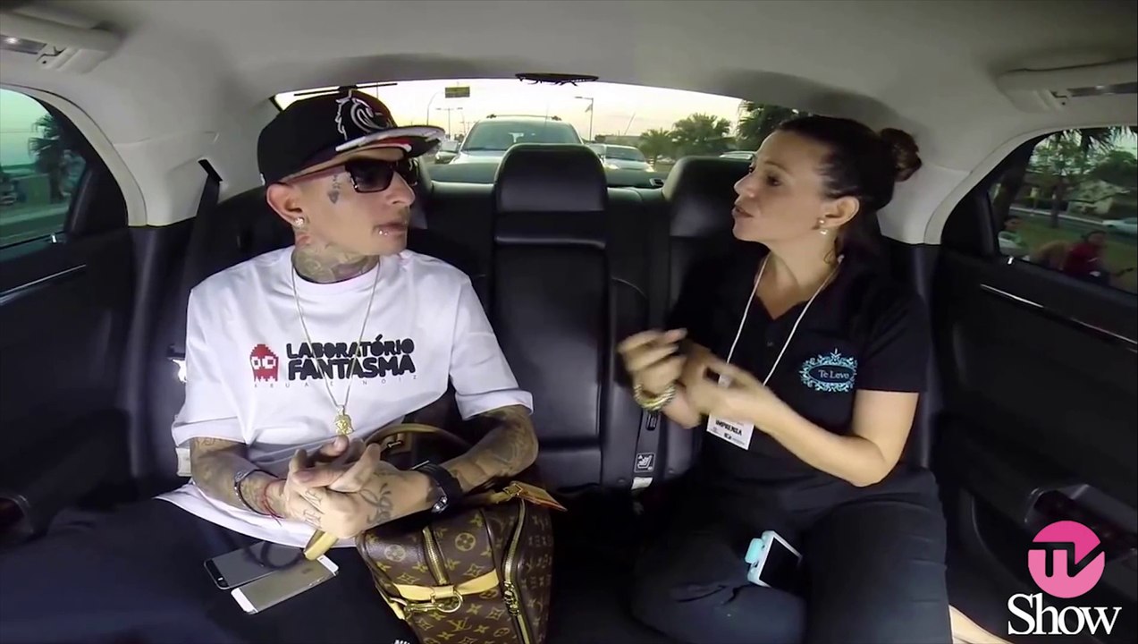 Mc Guimê de Carro com a te levo